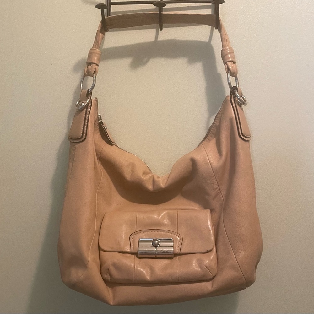 Shoulder strap purse